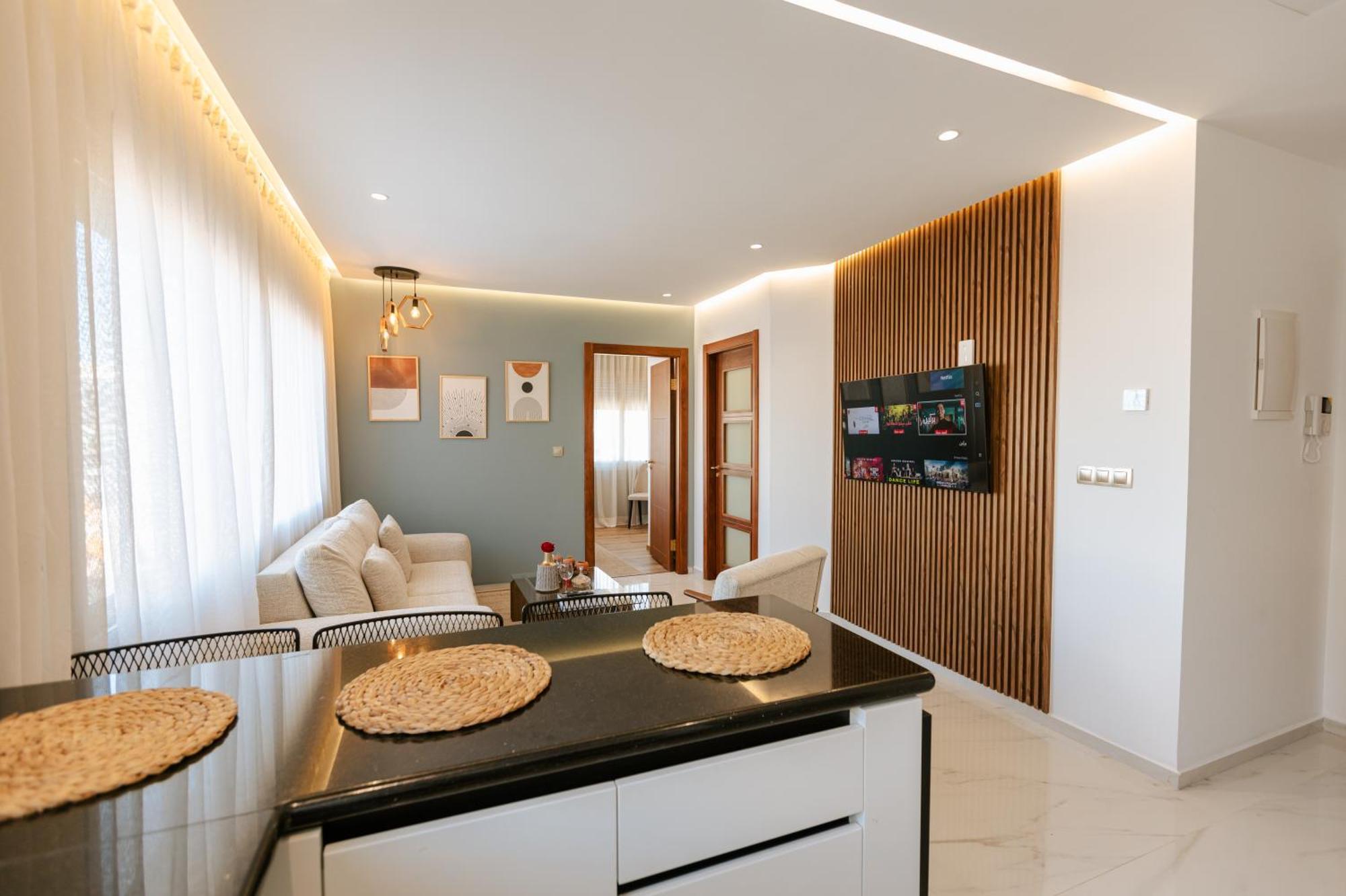 Marina View Residence Luxurious Studio Retreat With Stunning Ocean Views 1 Double Bedroom, 1 Convertible Couch タンジェ エクステリア 写真